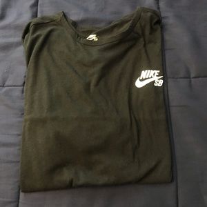 Nike SB Tee